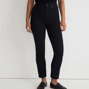 Madewell High Rise Curvy Stonepipe Jeans